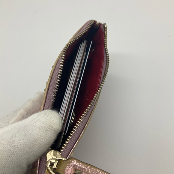 Valentino Pink Metallic Quilted Patent Rockstud Zip Pouch/Key cles - Picture 14 of 14